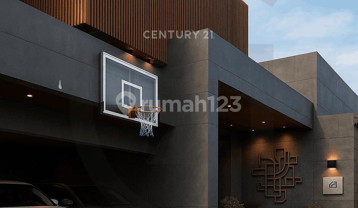 Luxurious 2-Storey House With 7 BR And Swimming Pool In Demangan