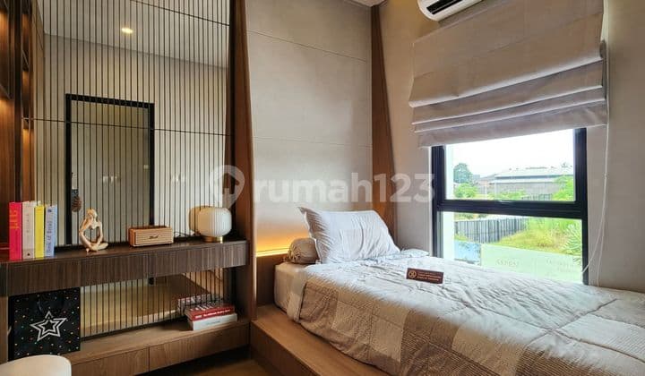 Rumah Mewah 3 Lantai untuk Pasangan Muda