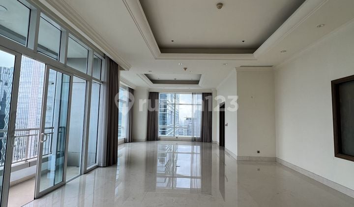 For Rent Pacific Place Apartment 4BR Area 500M2 in Scbd Area