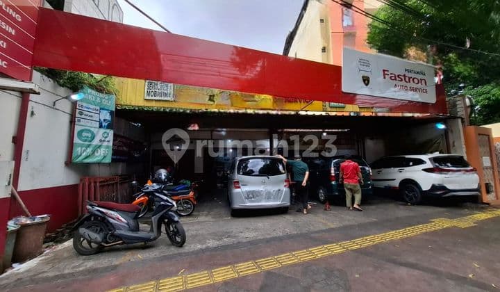 Dijual Rumah dan tempat usaha di Salemba Paseban Jakarta Pusat