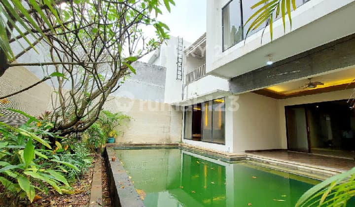 Dijual Rumah Elegan 2 Lt Ada Pool Daerah Cilandak JakSel