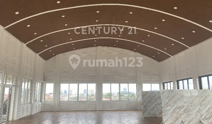 Office Space Large New Condition in Tebet, South Jakarta