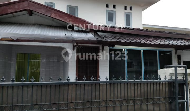 For Sale Fast 1 1/2 Story House in Tebet, South Jakarta