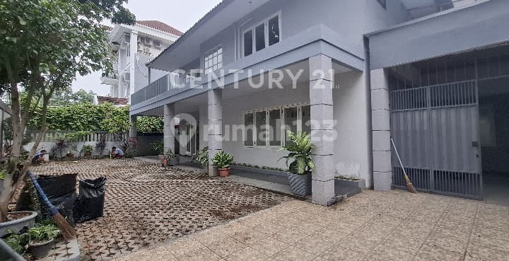 Dijual Rumah 2 Lt Di Daerah Strategis Premium Cikini Menteng Jak