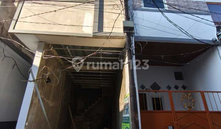 Rumah Strategis.di.jelambar.jakarta.barat