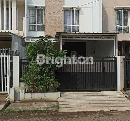 For Sale: Neat & Well-Maintained Semi-Furnished House Priced at IDR 2,375,000,000 Near Cileduk, Tangerang