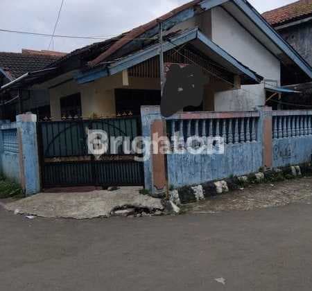 Dijual Rumah Di Lokasi Premium Disamping Kampus Cocok Untuk Dijadikan Kost Kostan