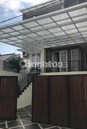 Dijual (bu) Rumah Di Tanah Baru Cimahpar Di Tengah Kota Bogor Ada Kolam Renang