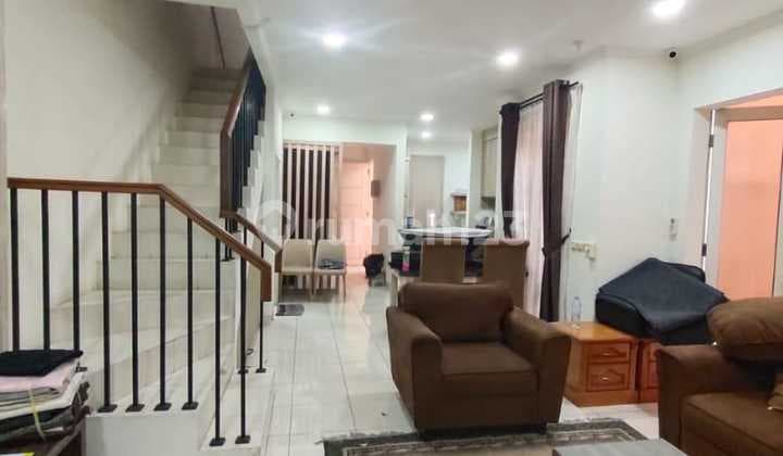 Rumah Fully Furnished Siap Huni Lingkungan Asri di Lippo Karawaci