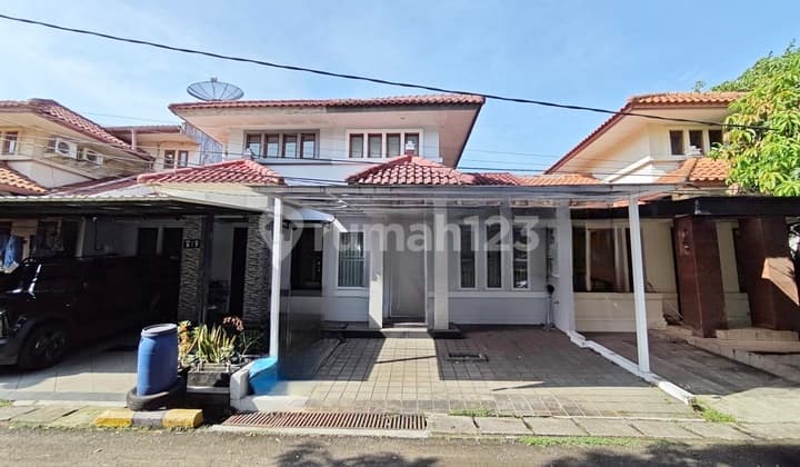 Rumah Adem dan Nyaman Full Renovasi di Lippo Karawaci