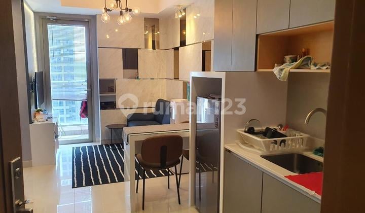 Apartemen Full Furnished Siap Huni di Taman Anggrek Jakarta Barat
