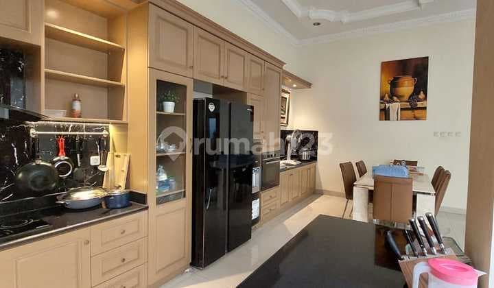 Rumah Siap Huni Bangunan Mandiri di Sapphire Gading Serpong