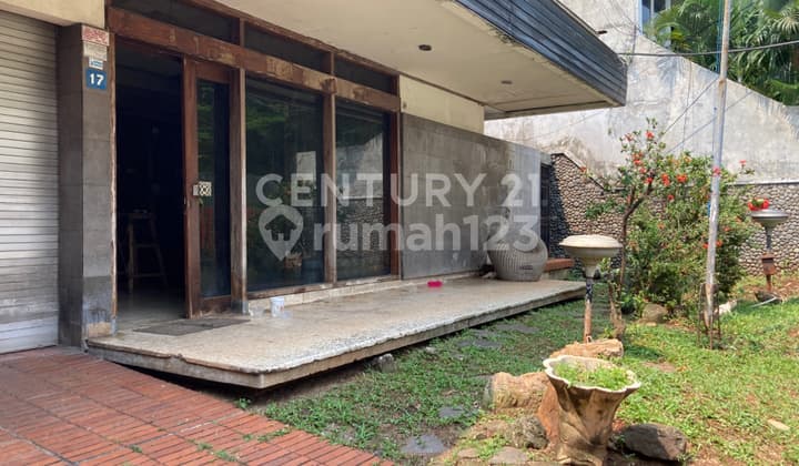 Tanah Plus Rumah Tua Di Kawasan Elite & Eksklusif Kebayoran Baru