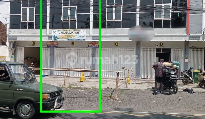 FOR SALE SHOPHOUSE ON AMPELDENTO MAIN ROAD, BUILDING B