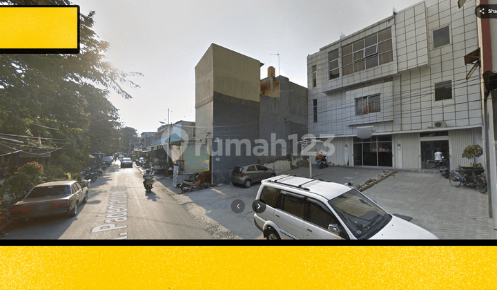 Sewa Ruko Pademangan 3,5 Lantai Parkir Luas, Siap Usaha