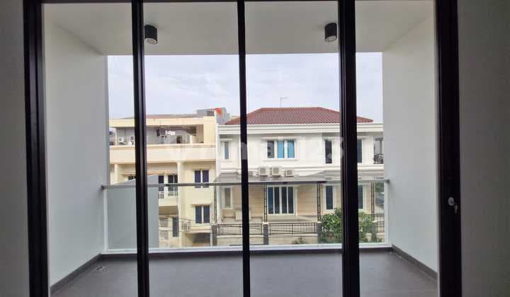 Dijual Rumah Baru Jadi, Cantik Modern Minimalist Sunter Agung