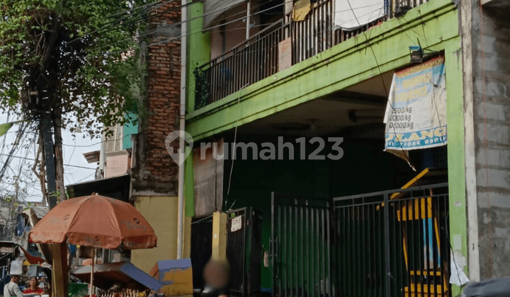 Dijual Rumah Kost 23 Kamar di Johar Baru Dekat Akses Transportasi