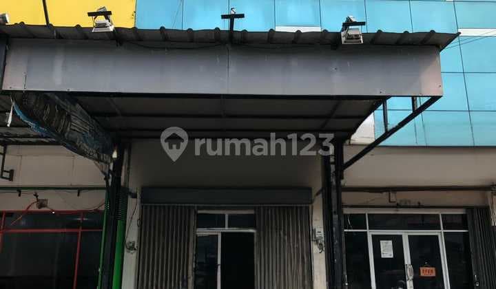 Ruko 3,5 lantai siap pakai strategis di jl Raya Pekayon Bekasi