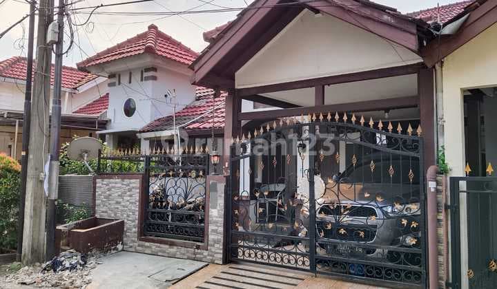 Rumah minimalis siap huni di Villa Galaxy Taman Galaxy Bekasi