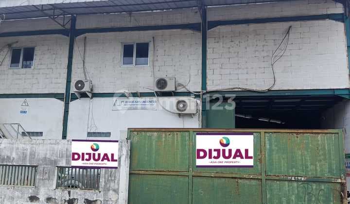 Gudang luas 500 m2 siap pakai di mustika jaya Bekasi