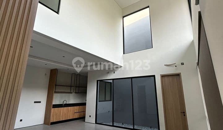 Rumah Bagus 2 Lantai Siap Huni Strategis di Kelapa Gading Timur Jakarta Utara