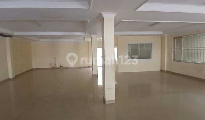 2-Storey Warehouse Ready for Use in Jatinegara, East Jakarta