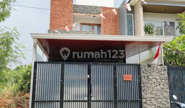 Rumah 2 Lantai Bagus SHM di Pedurenan Jatiluhur Jatiasih Bekasi