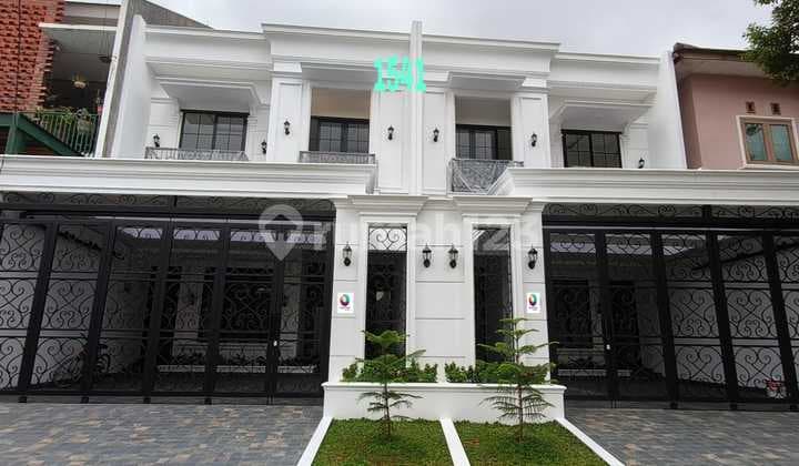 A 2-story luxury house ready to occupy in Billymoon, Pondok Kelapa, East Jakarta