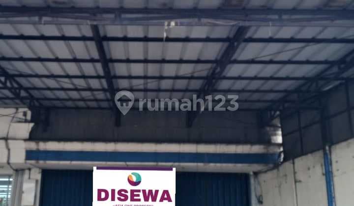 Strategic 3.5-story ready-to-use shop house on Narogong Road, Bekasi