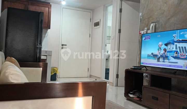Apt Summarecon Springlake Tower Azolla 2Br Full Furnish Bekasi