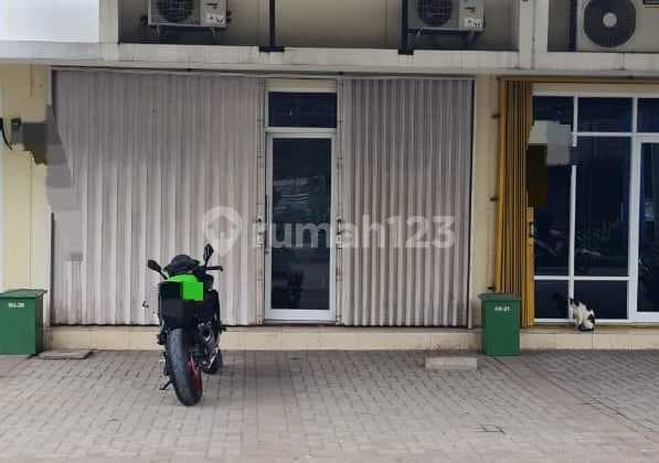 Ruko 2,5 Lantai Semi Furnish Siap Pakai di Tambun Selatan
