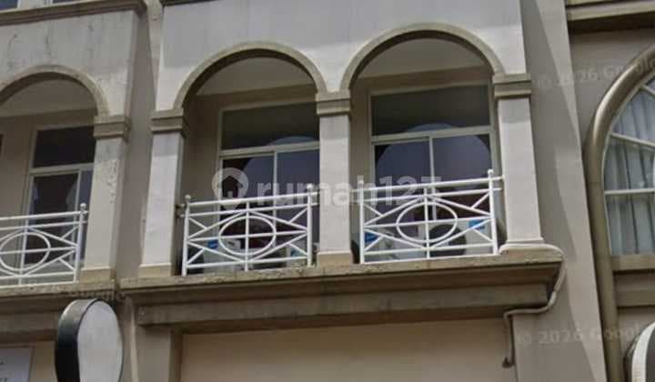 Ruko 3 Lantai Siap Pakai di Grand Galaxy City Bekasi