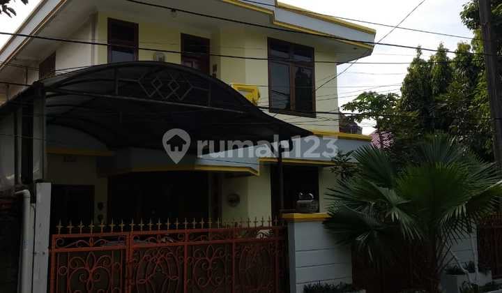 Rumah Bagus Kokoh luas siap huni di Bumi Harapan Kramat Jati