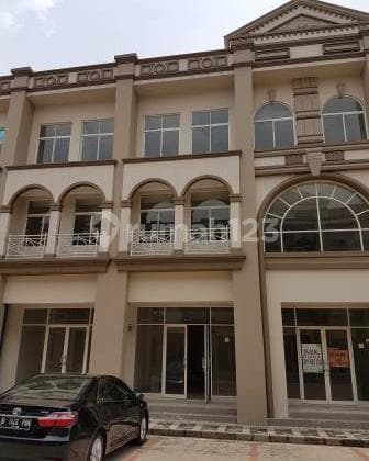 Ready-to-Occupy 2.5-Story Shophouse in Grand Galaxy City Bekasi
