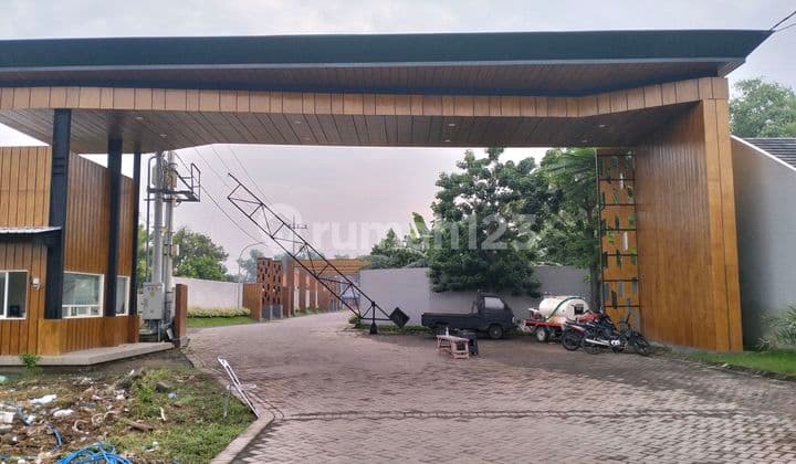 Rumah Baru Siap Huni Woodville Sidoarjo