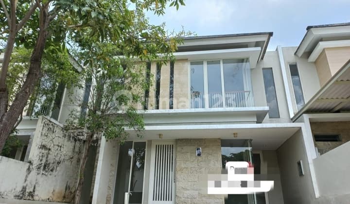 2-Story House in Citraland Surabaya