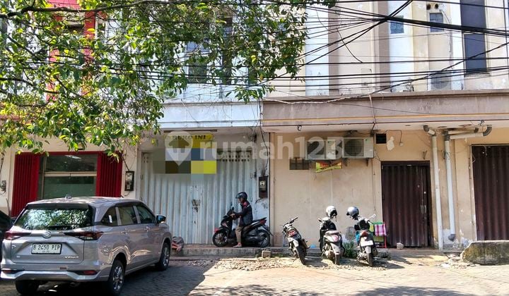 Ruko Siap Huni 3 Lantai Tengah Kota Sidoarjo
