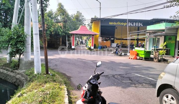 Tanah Tengah Kota Sidoarjo Belakang Alun Alun