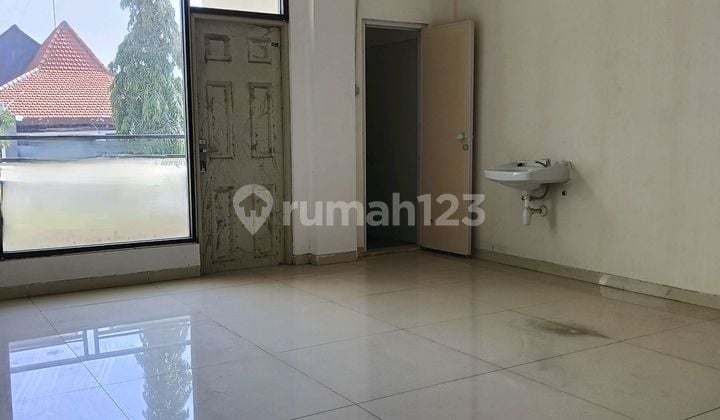 Konsep Rumah Kantor Pusat Kota Surabaya Di Jl. Jimerto, Ketabang, Kec. Genteng, Surabaya, Jawa Timur, Genteng Rumah Bagus