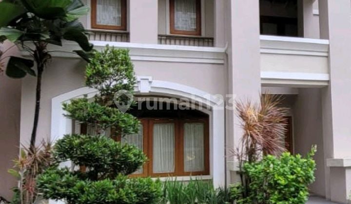 Town Houses Garden Mansion