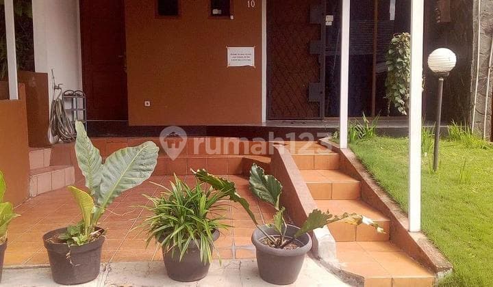 Rumah Bagus Siap Huni SHM Komplek Setraduta