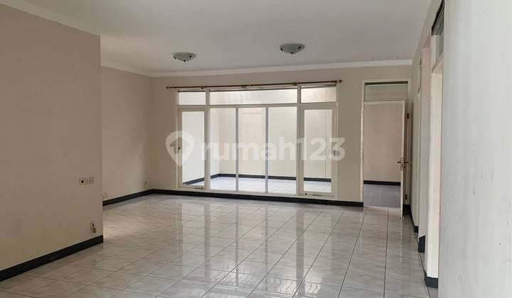 Rumah Bagus SHM Siap Huni Komplek Mekarwangi