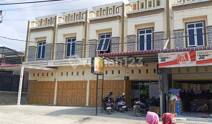 Jual 3 unit Ruko Baru 2½ Lantai di Jl.Besar Pasar 5 Tembung