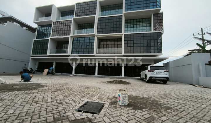 Dijual Ruko Baru 4 Lantai Nol Jalan Raya Dinoyo