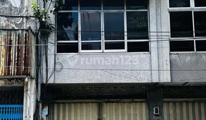 Dijual Ruko 3 Lantai Lokasi Jalan Pahlawan Surabaya