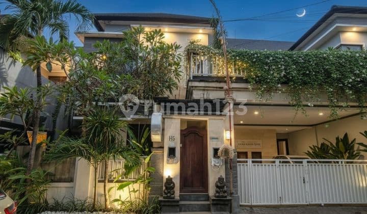 Dijual Villa di Kawasan Premium Denpasar Bali Lokasi Strategis Dekat Mall.dan Civic Centre