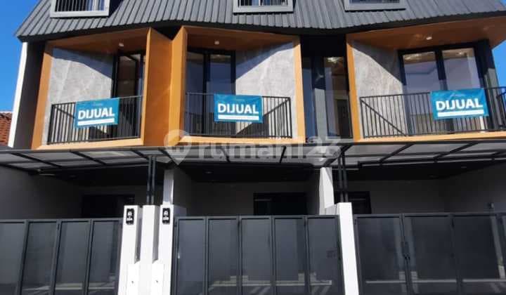 Dijual Rumah Baru Lokasi Purimas Rungkut Surabaya