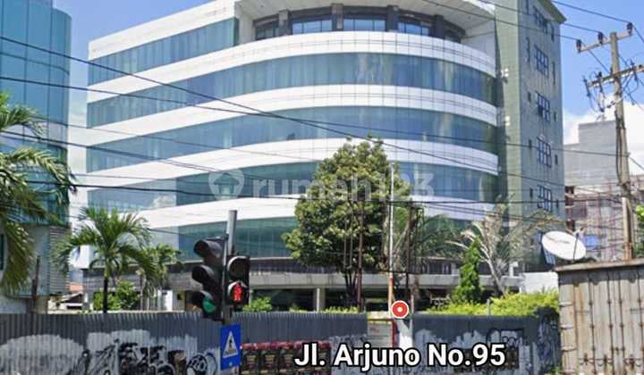 Dijual Via Lelang Gedung Jalan Raya Arjuna Surabaya