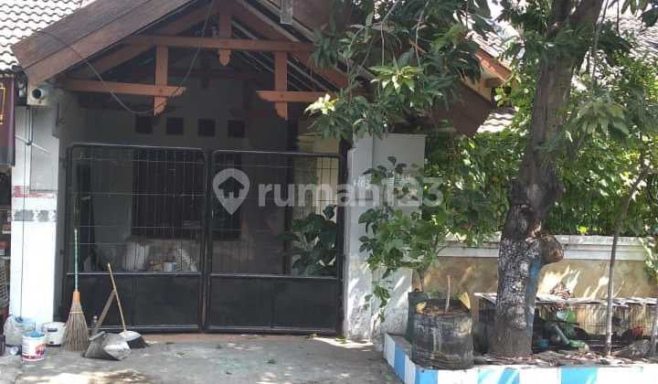 Dijual Rumah Hitung Tanah Cocok Untuk Dibangun Ruko