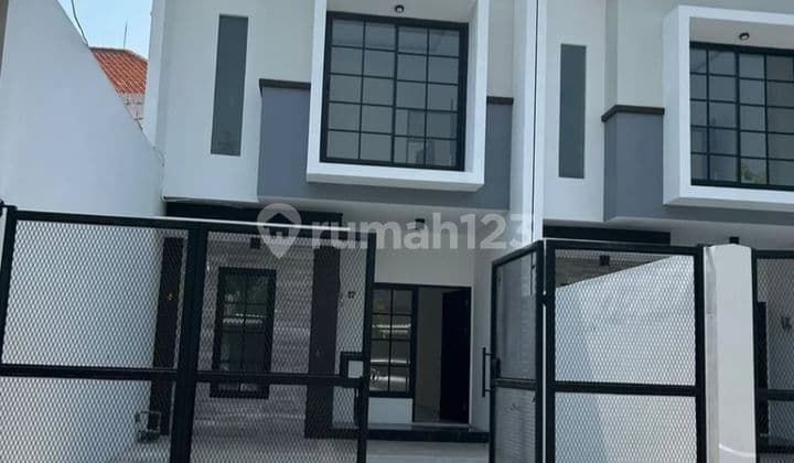 Dijual Rumah Baru 2 Lantai Lokasi Rungkut Asri